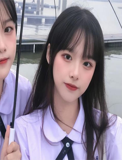 《进击的巨人LOSTGIRLS》艺术价值：专业角度评价与艺术成就分析